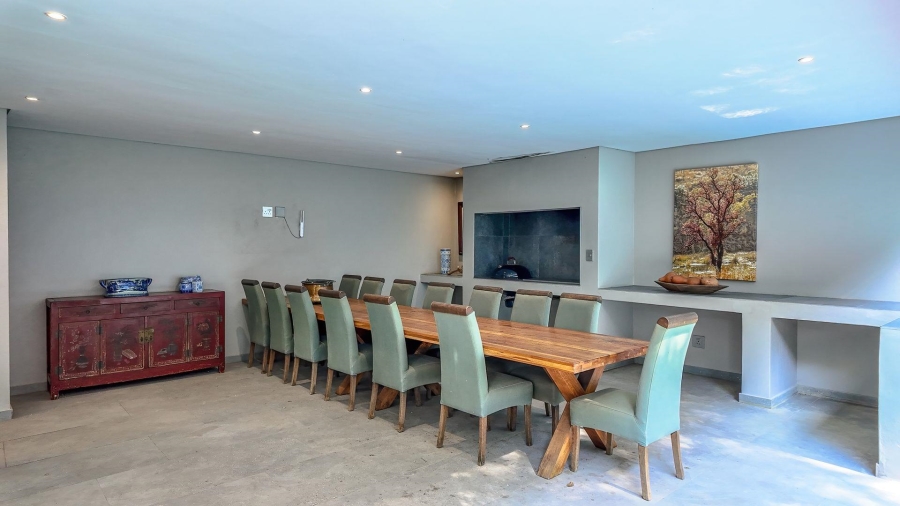 To Let 3 Bedroom Property for Rent in Benmore Gardens Gauteng