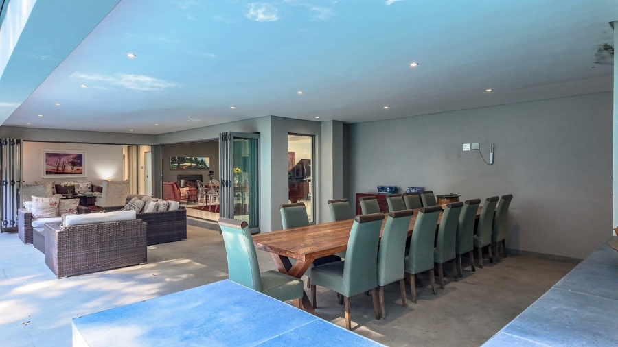 To Let 3 Bedroom Property for Rent in Benmore Gardens Gauteng