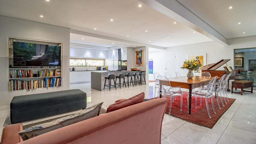 To Let 3 Bedroom Property for Rent in Benmore Gardens Gauteng