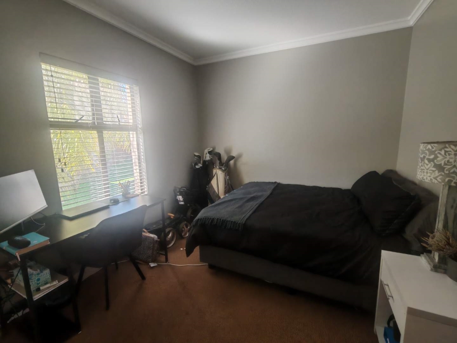 2 Bedroom Property for Sale in Zwartkop Golf Estate Gauteng