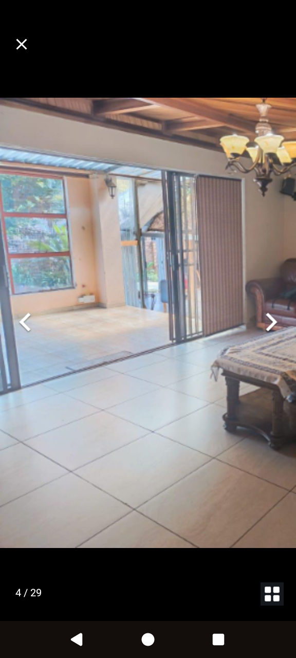 5 Bedroom Property for Sale in The Reeds Gauteng