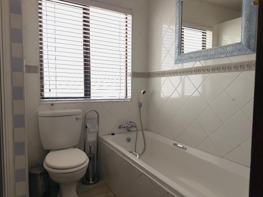 4 Bedroom Property for Sale in Blue Valley Gauteng