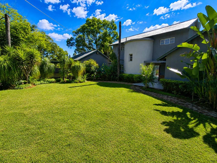 4 Bedroom Property for Sale in Meyerspark Gauteng