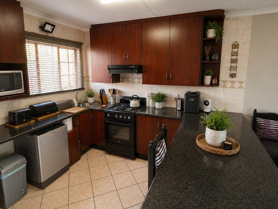 3 Bedroom Property for Sale in Willow Park Manor Gauteng
