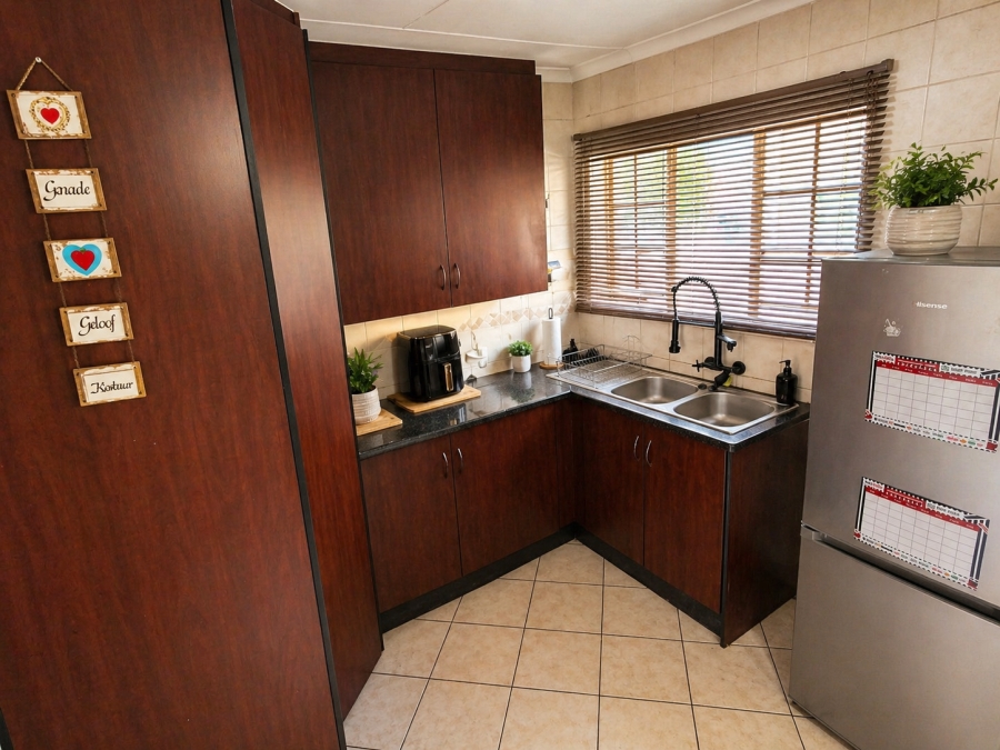 3 Bedroom Property for Sale in Willow Park Manor Gauteng