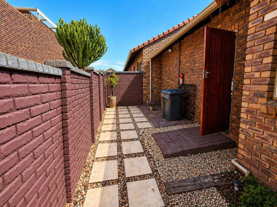 3 Bedroom Property for Sale in Willow Park Manor Gauteng