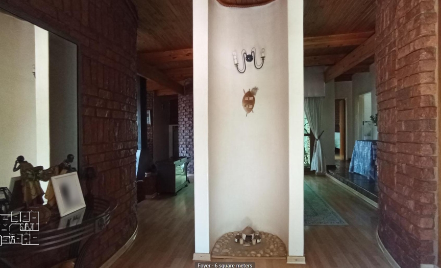 5 Bedroom Property for Sale in Constantia Park Gauteng