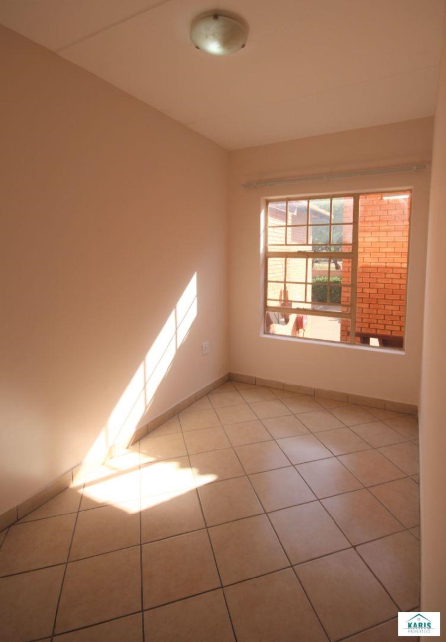 To Let 3 Bedroom Property for Rent in Hazeldean Gauteng