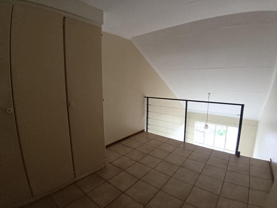 1 Bedroom Property for Sale in Hatfield Gauteng