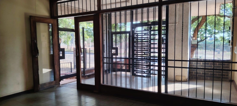 1 Bedroom Property for Sale in Muckleneuk Gauteng