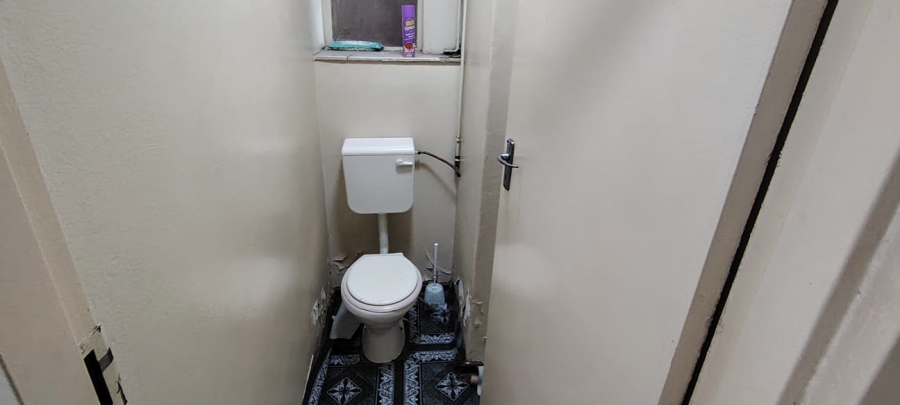 1 Bedroom Property for Sale in Muckleneuk Gauteng
