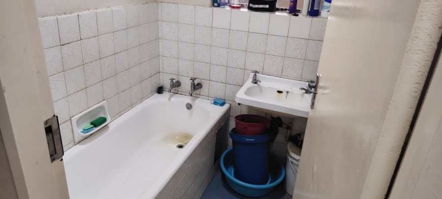 1 Bedroom Property for Sale in Muckleneuk Gauteng
