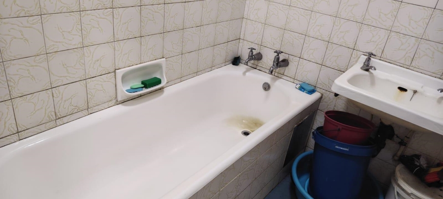 1 Bedroom Property for Sale in Muckleneuk Gauteng