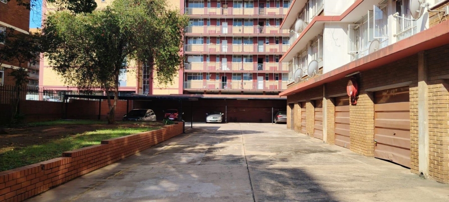 1 Bedroom Property for Sale in Muckleneuk Gauteng