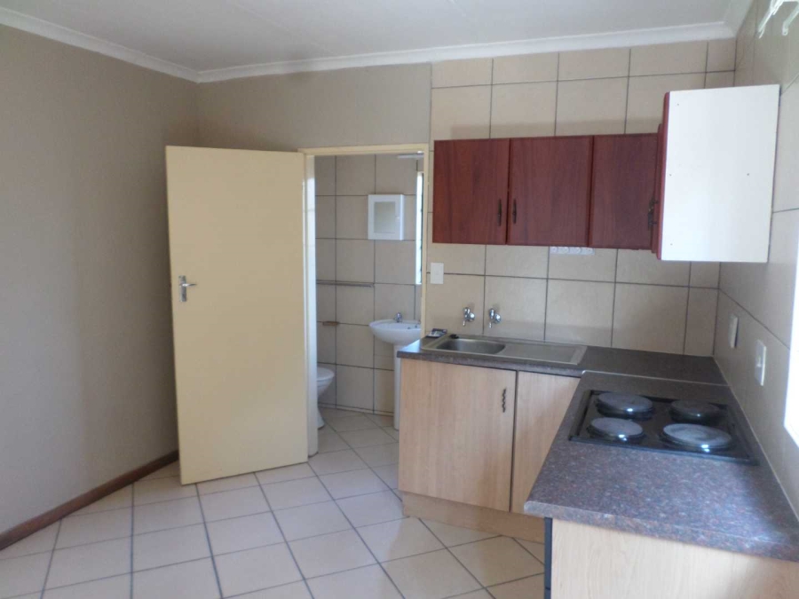 1 Bedroom Property for Sale in Philip Nel Park Gauteng