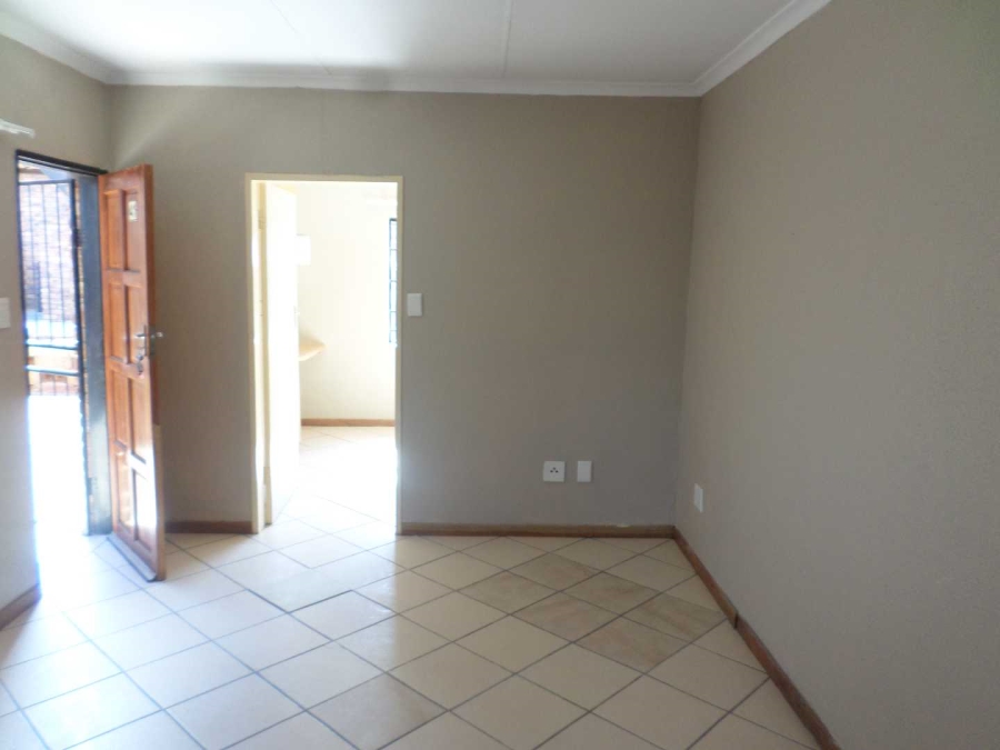 1 Bedroom Property for Sale in Philip Nel Park Gauteng