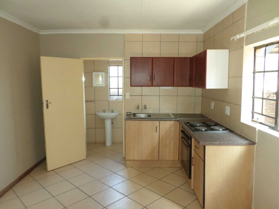 1 Bedroom Property for Sale in Philip Nel Park Gauteng