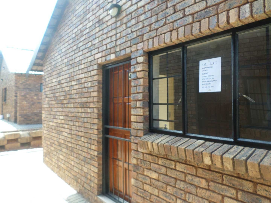 1 Bedroom Property for Sale in Philip Nel Park Gauteng