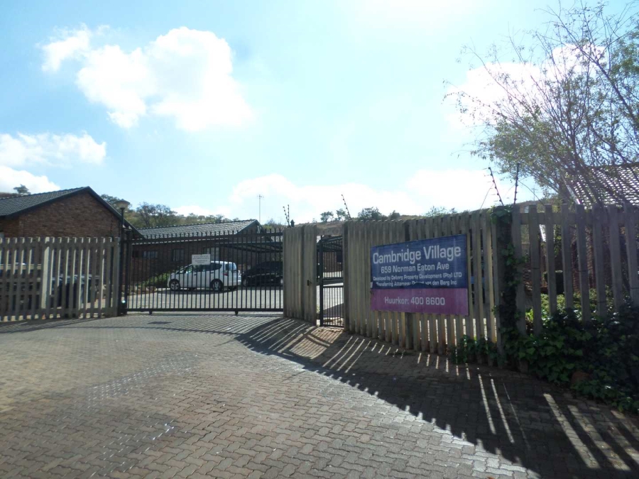 1 Bedroom Property for Sale in Philip Nel Park Gauteng