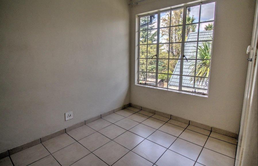 2 Bedroom Property for Sale in Van Riebeeck Park Gauteng