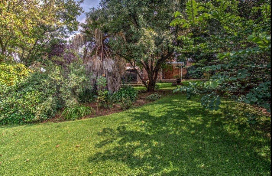 2 Bedroom Property for Sale in Van Riebeeck Park Gauteng