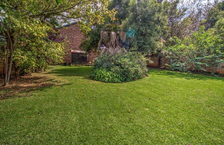 2 Bedroom Property for Sale in Van Riebeeck Park Gauteng