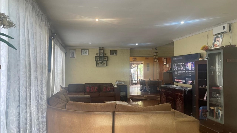 4 Bedroom Property for Sale in Kempton Park West Gauteng