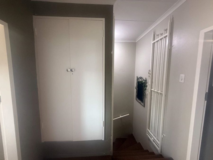 3 Bedroom Property for Sale in Aston Manor Gauteng