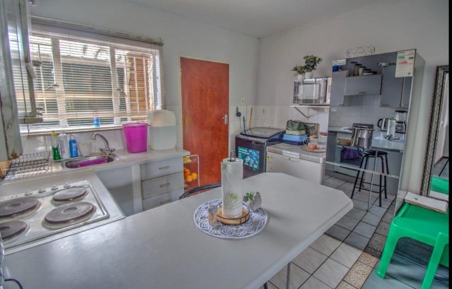 2 Bedroom Property for Sale in Birchleigh Gauteng
