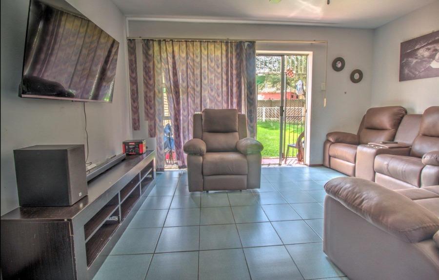 2 Bedroom Property for Sale in Birchleigh Gauteng
