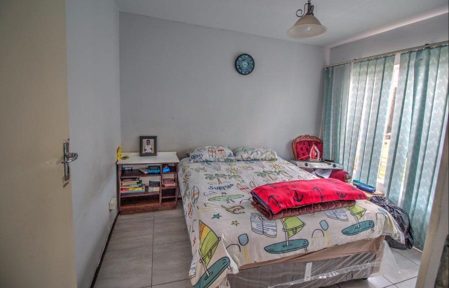 2 Bedroom Property for Sale in Birchleigh Gauteng