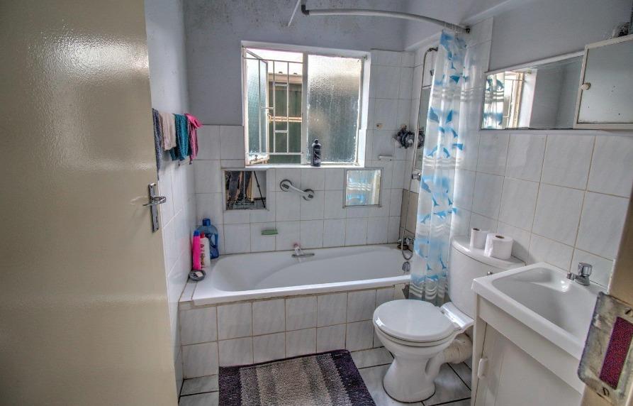 2 Bedroom Property for Sale in Birchleigh Gauteng
