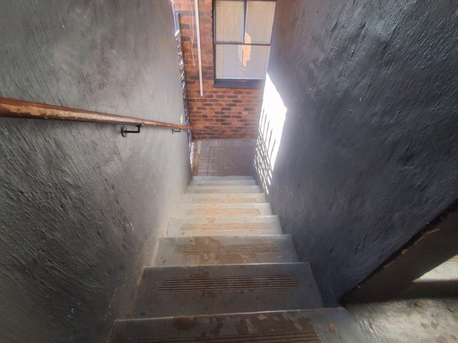 1 Bedroom Property for Sale in Windsor West Gauteng