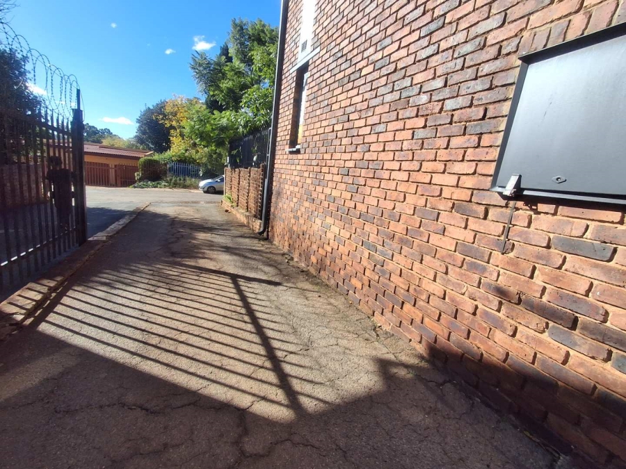 1 Bedroom Property for Sale in Windsor West Gauteng