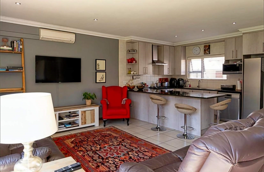 3 Bedroom Property for Sale in New Redruth Gauteng