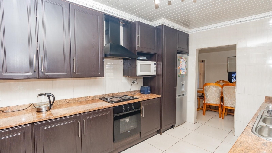 3 Bedroom Property for Sale in Verwoerdpark Gauteng