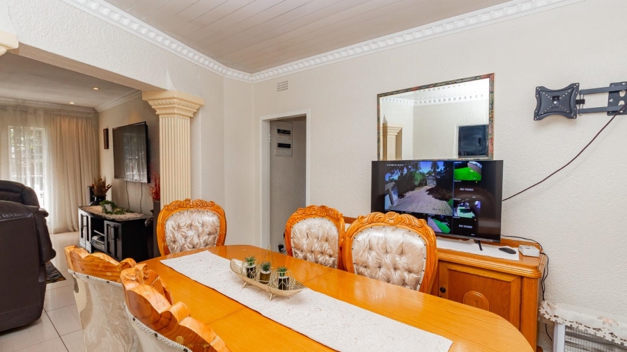 3 Bedroom Property for Sale in Verwoerdpark Gauteng