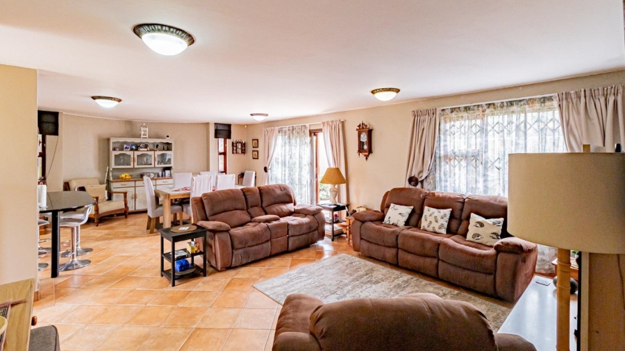3 Bedroom Property for Sale in Bartlett Gauteng