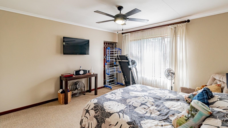 3 Bedroom Property for Sale in Bartlett Gauteng