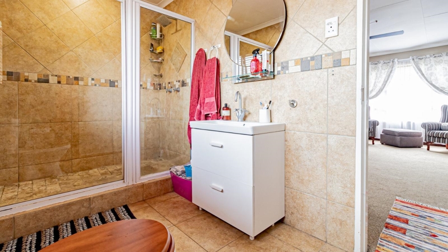 3 Bedroom Property for Sale in Bartlett Gauteng