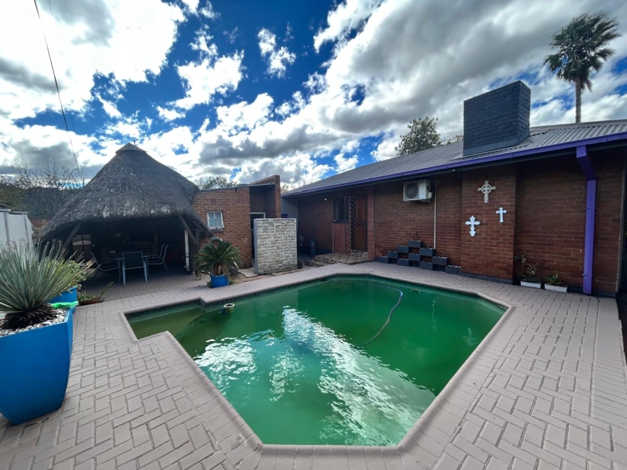 3 Bedroom Property for Sale in Vanderbijlpark CW Gauteng