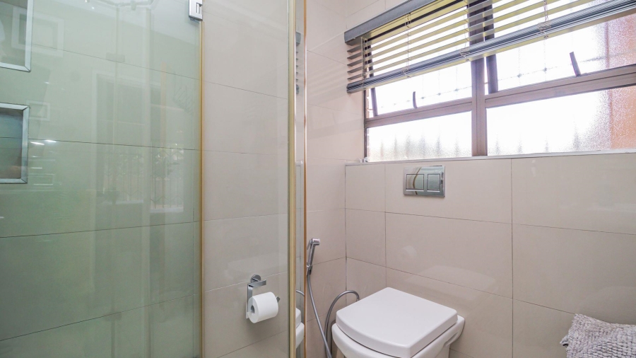 3 Bedroom Property for Sale in Lakefield Gauteng