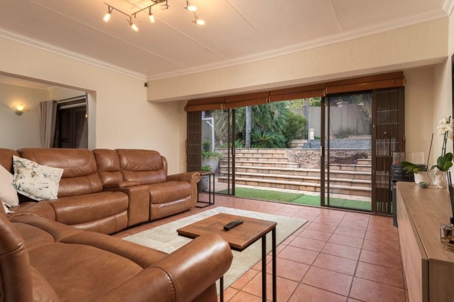 4 Bedroom Property for Sale in Glenvista Gauteng