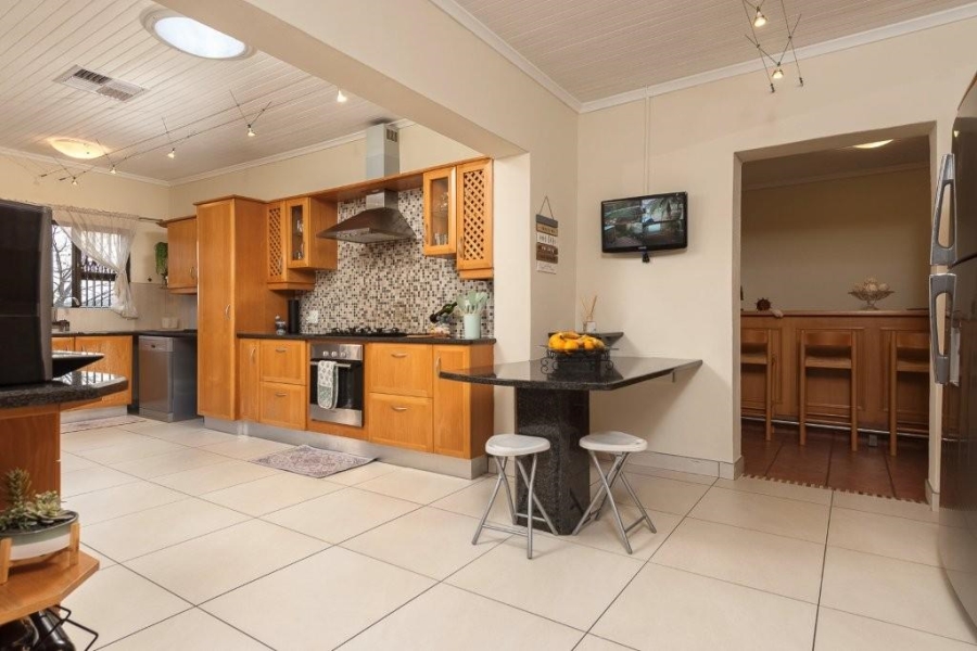 4 Bedroom Property for Sale in Glenvista Gauteng
