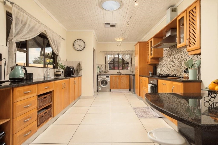 4 Bedroom Property for Sale in Glenvista Gauteng