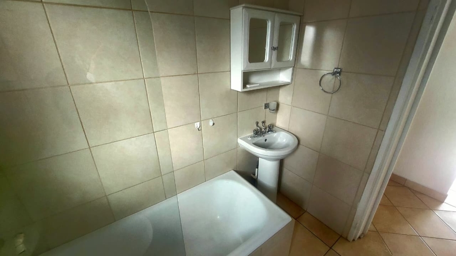2 Bedroom Property for Sale in Alberton Gauteng