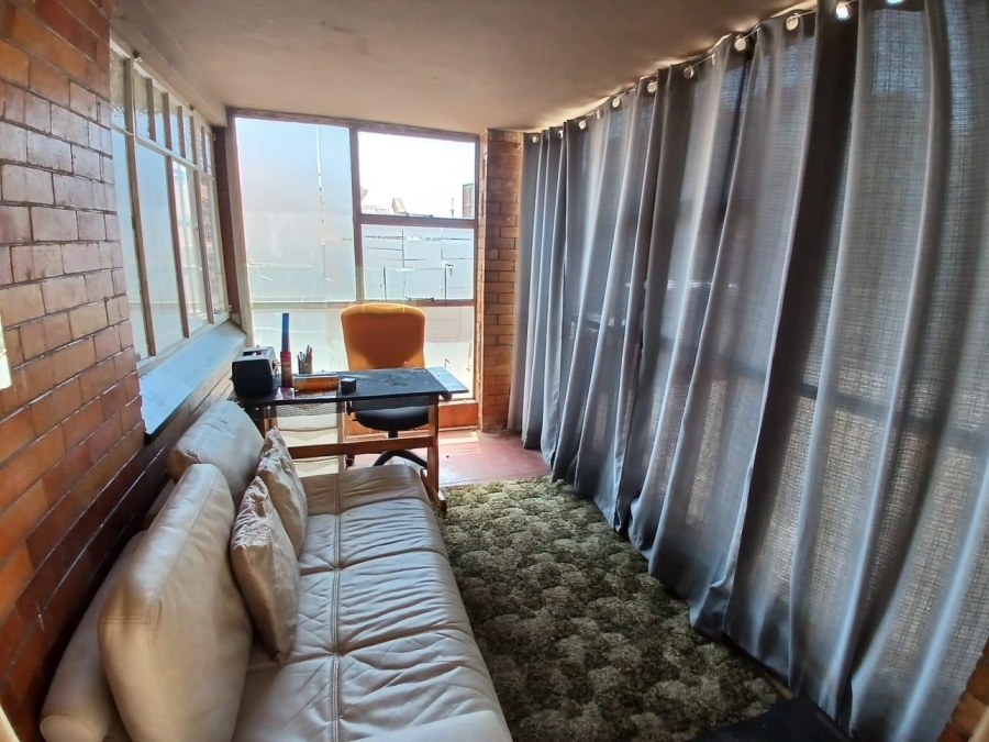 4 Bedroom Property for Sale in Rosettenville Gauteng
