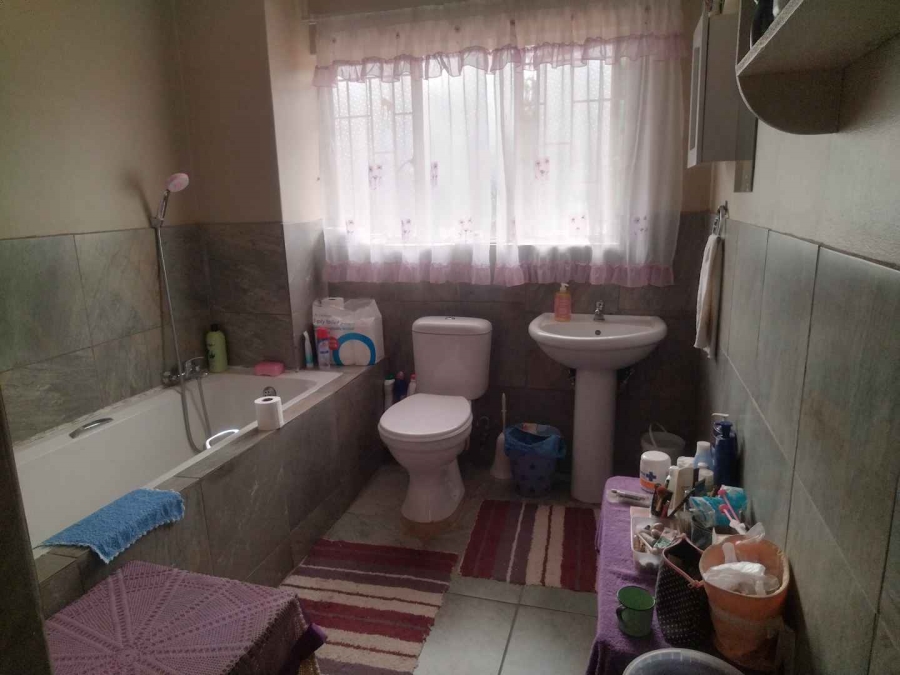 3 Bedroom Property for Sale in The Orchards Gauteng