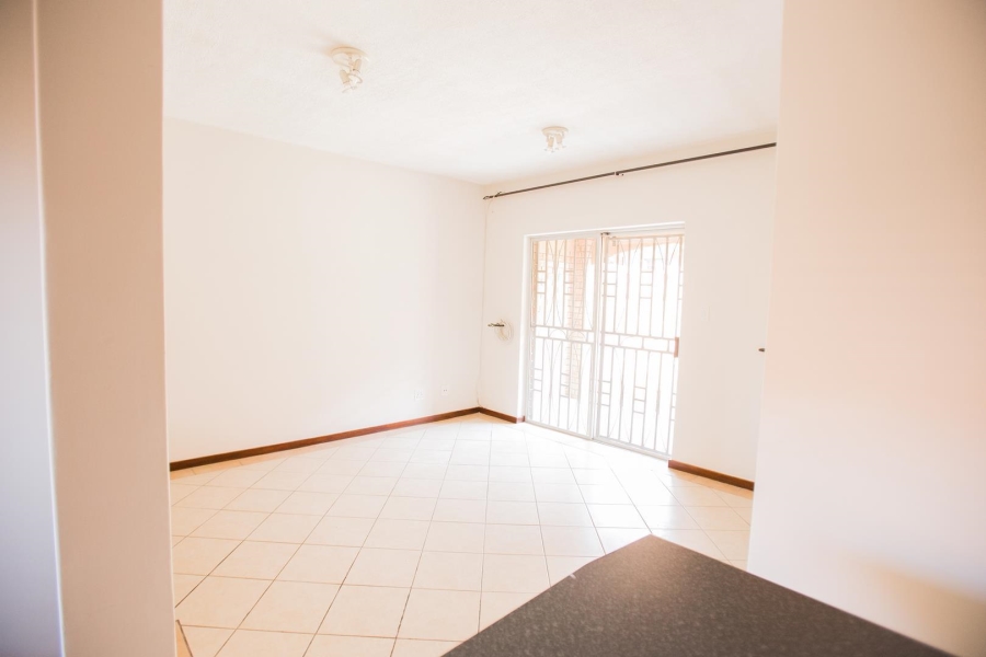 2 Bedroom Property for Sale in Mooikloof Ridge Gauteng