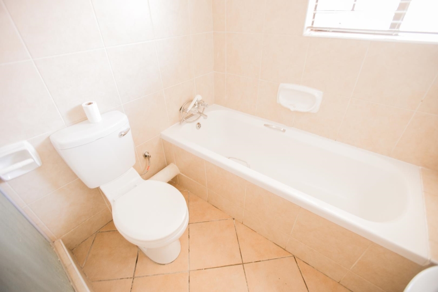 2 Bedroom Property for Sale in Mooikloof Ridge Gauteng